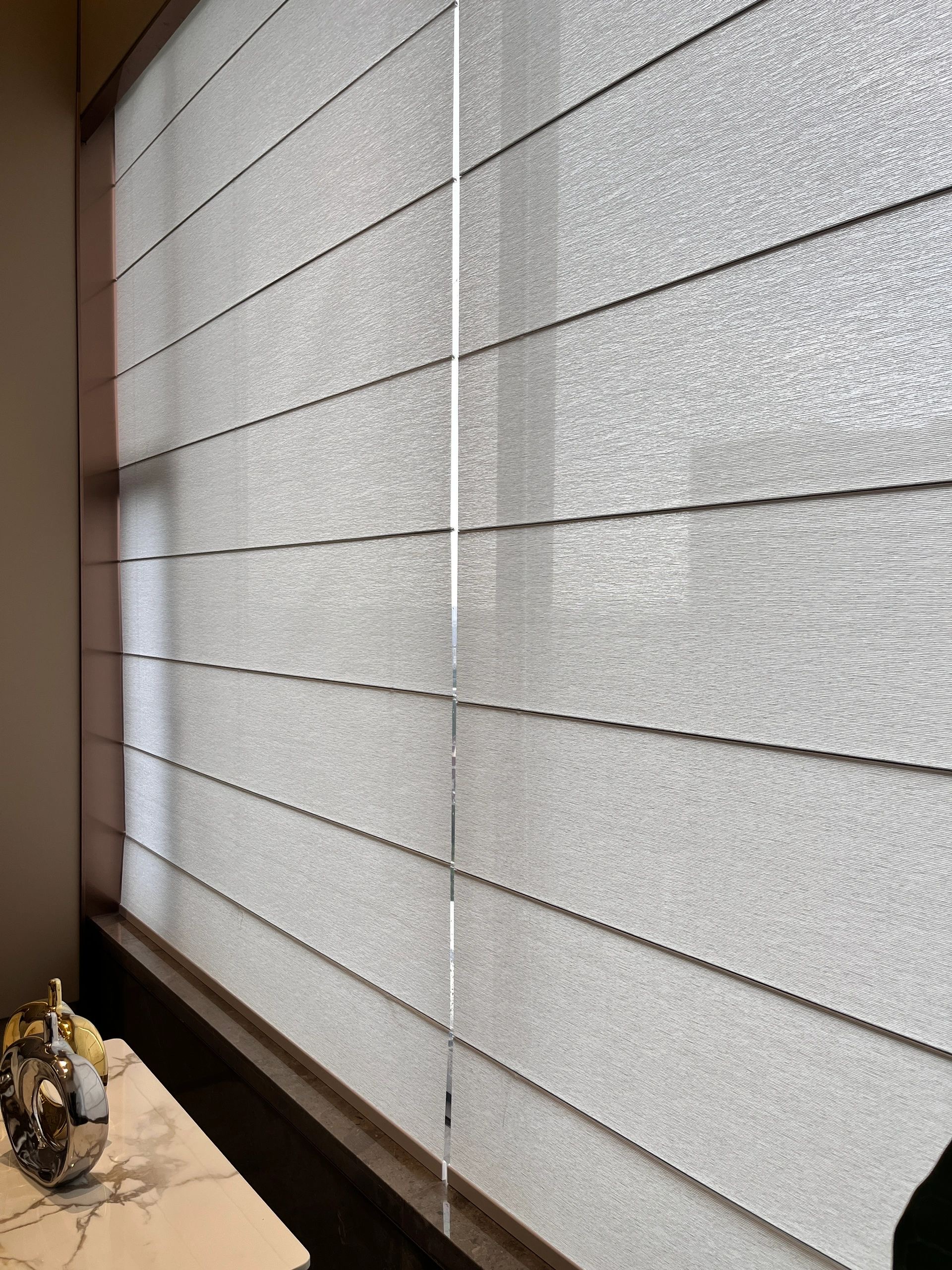 Roman Shades by Shadeotech