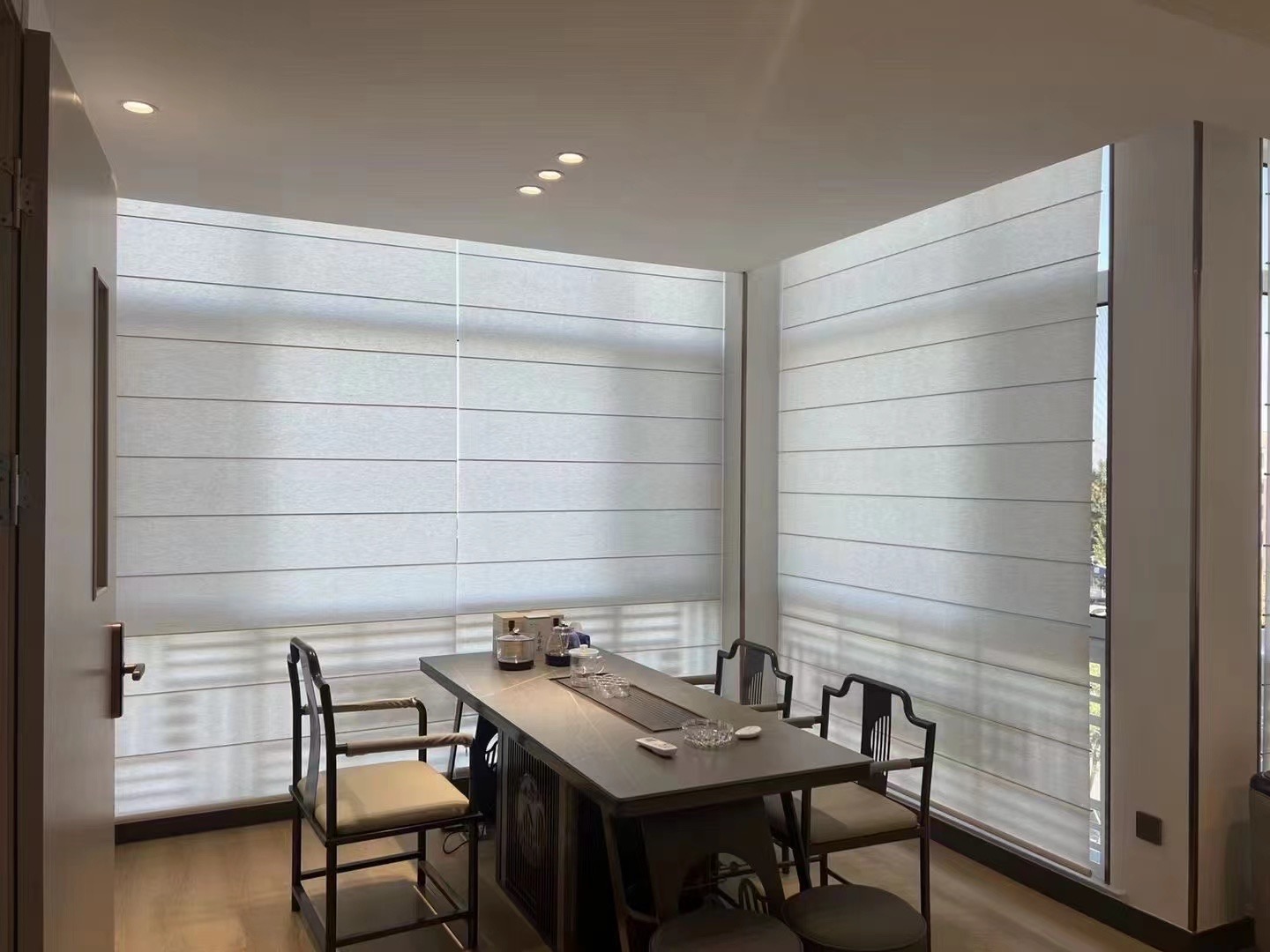 Roman Shades 1 %Affordable Window Coverings%